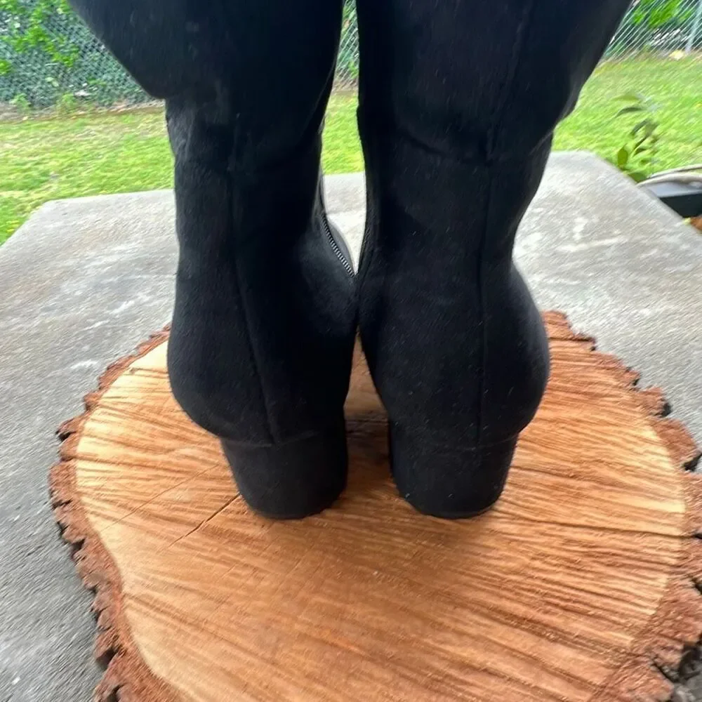 Chase + Chloe Wynter Over The Knee boots Black Suede Size 9
